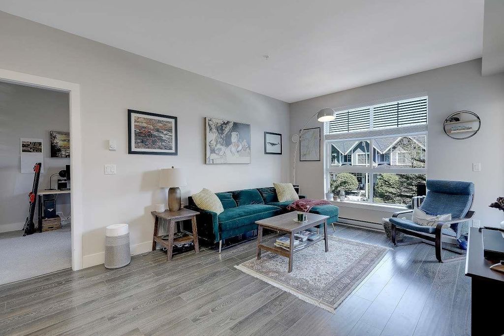 205 14550 Winter Crescent, Surrey