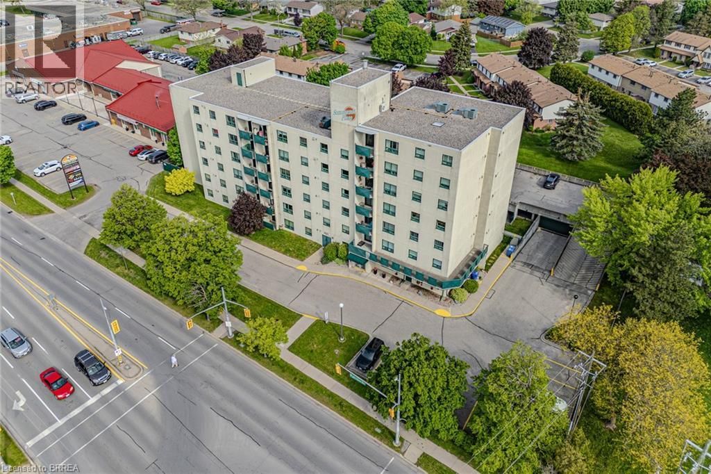 421 Fairview Drive Unit# 301, Brantford