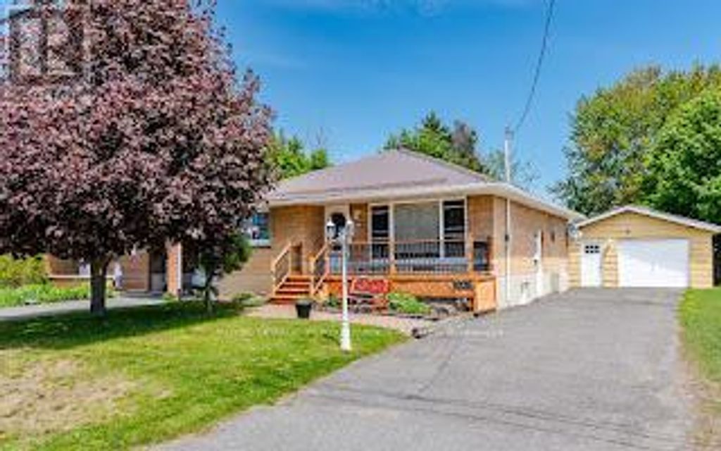3301 Ross Avenue, Cornwall