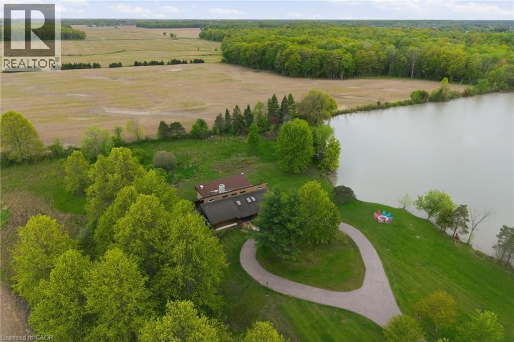 678 Chantler Road, Pelham