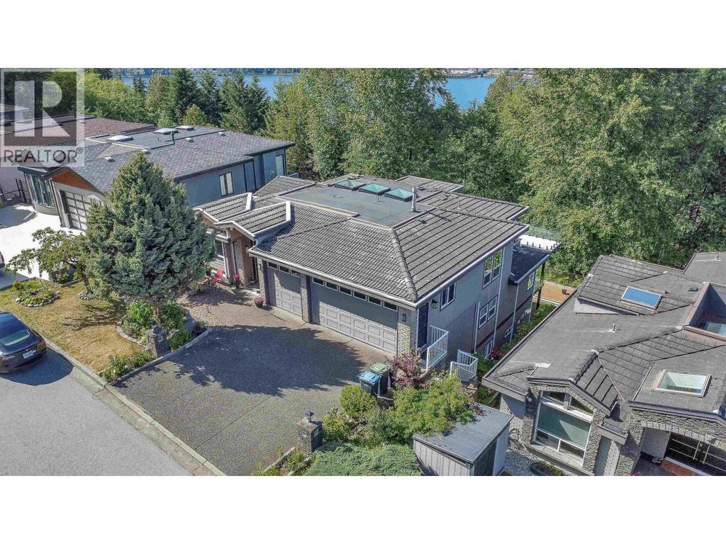13 Shoreline Circle, Port Moody