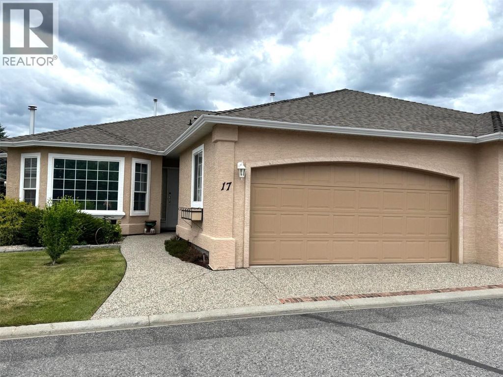 2250 Louie Drive Unit# 17, West Kelowna