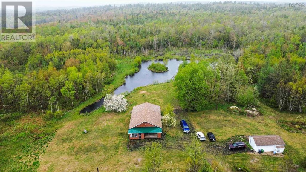 4272 Thorne Road, West Dalhousie