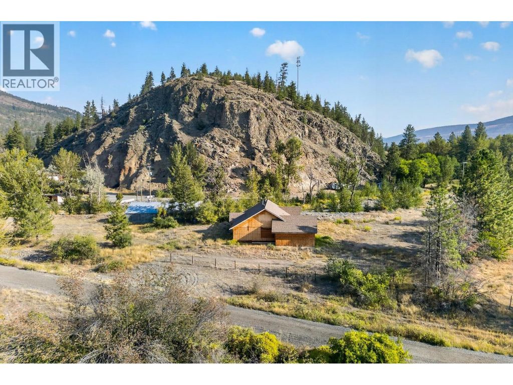 390 Marshall Road, Merritt