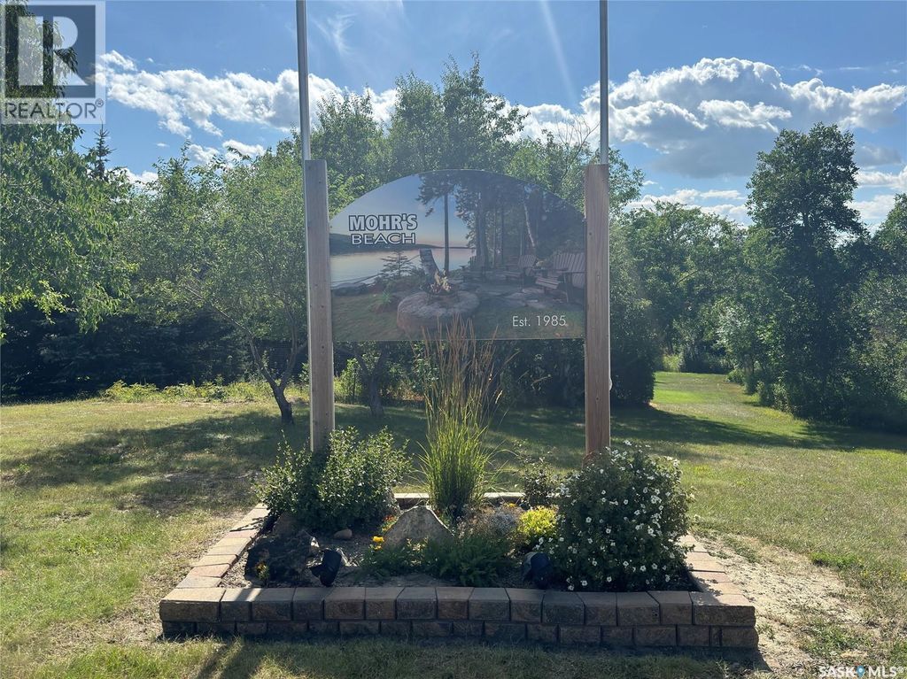 23 Lynn Bay, Last Mountain Lake East Side