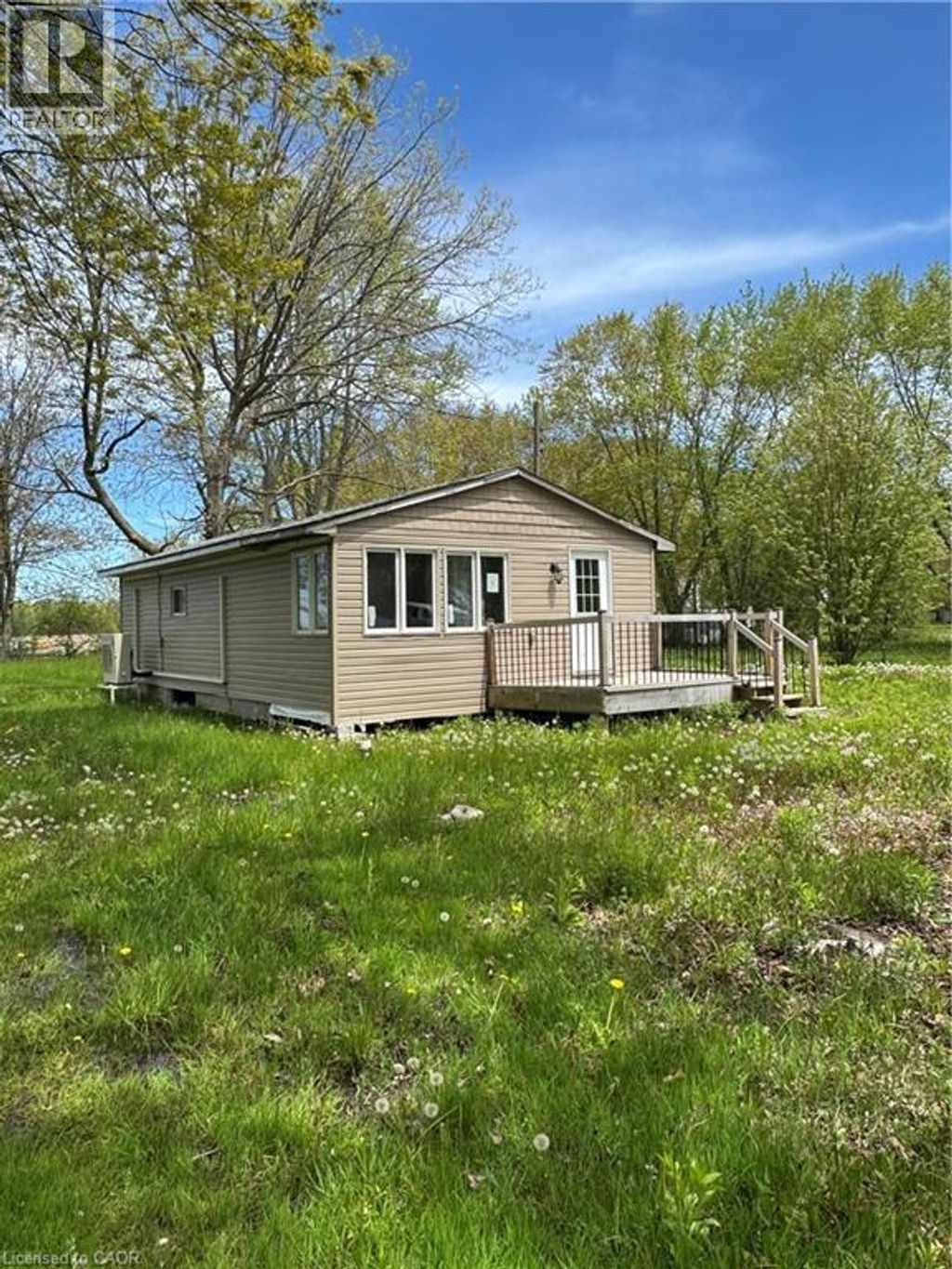 28 Derner Line, Lowbanks