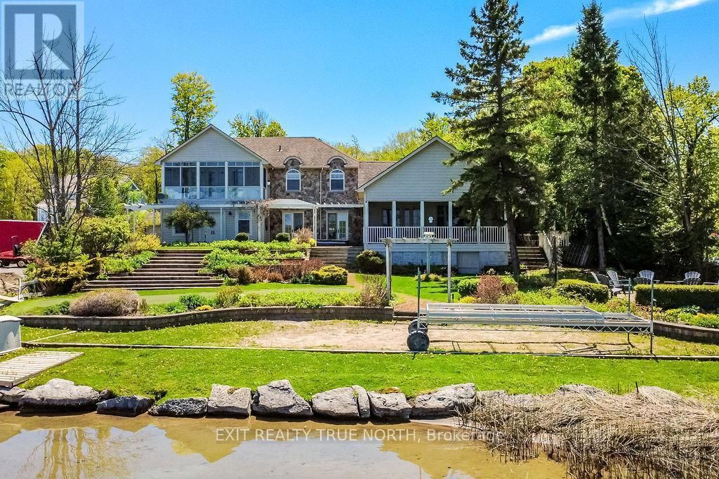 3021 Sandy Bend, Springwater (elmvale)