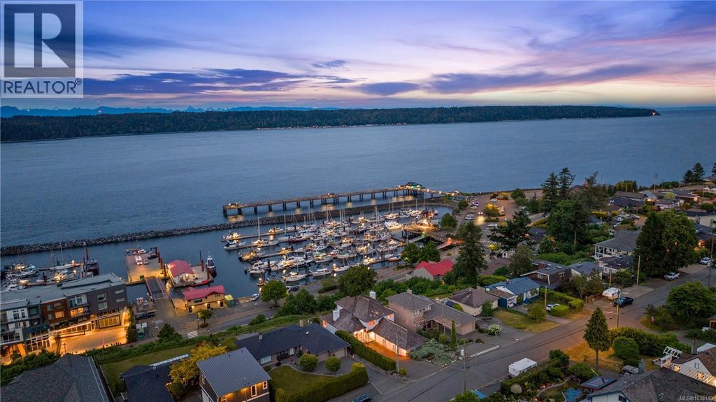 725 Thulin St, Campbell River