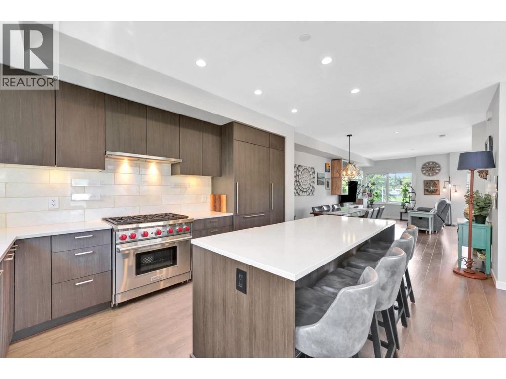 143 19451 Sutton Avenue, Pitt Meadows