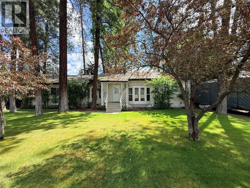 6240 Vine Road, Grand Forks