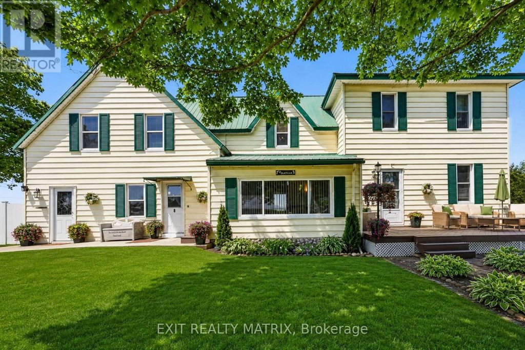 3198 138 Highway, North Stormont