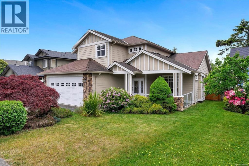 1713 Mamich Cir, Saanich