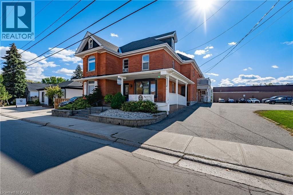 22 Mill Street S Unit# 203, Waterdown