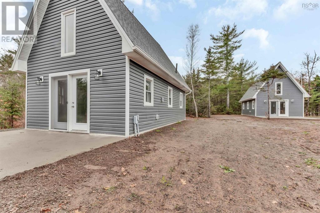111 Ski Martock Road, Windsor Forks