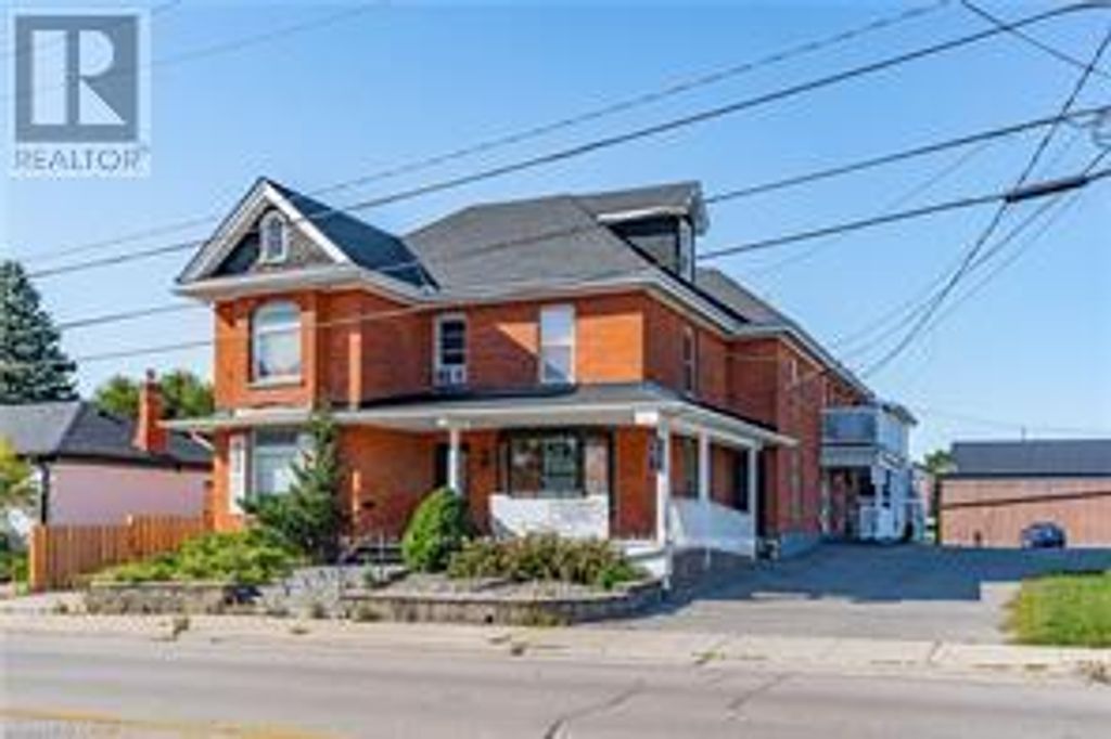203 - 22 Mill Street, Hamilton (waterdown)