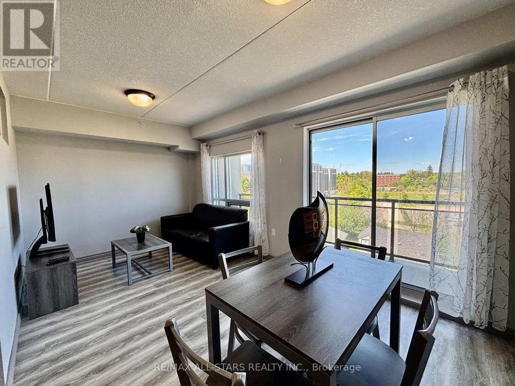 507 - 275 Larch Street, Waterloo