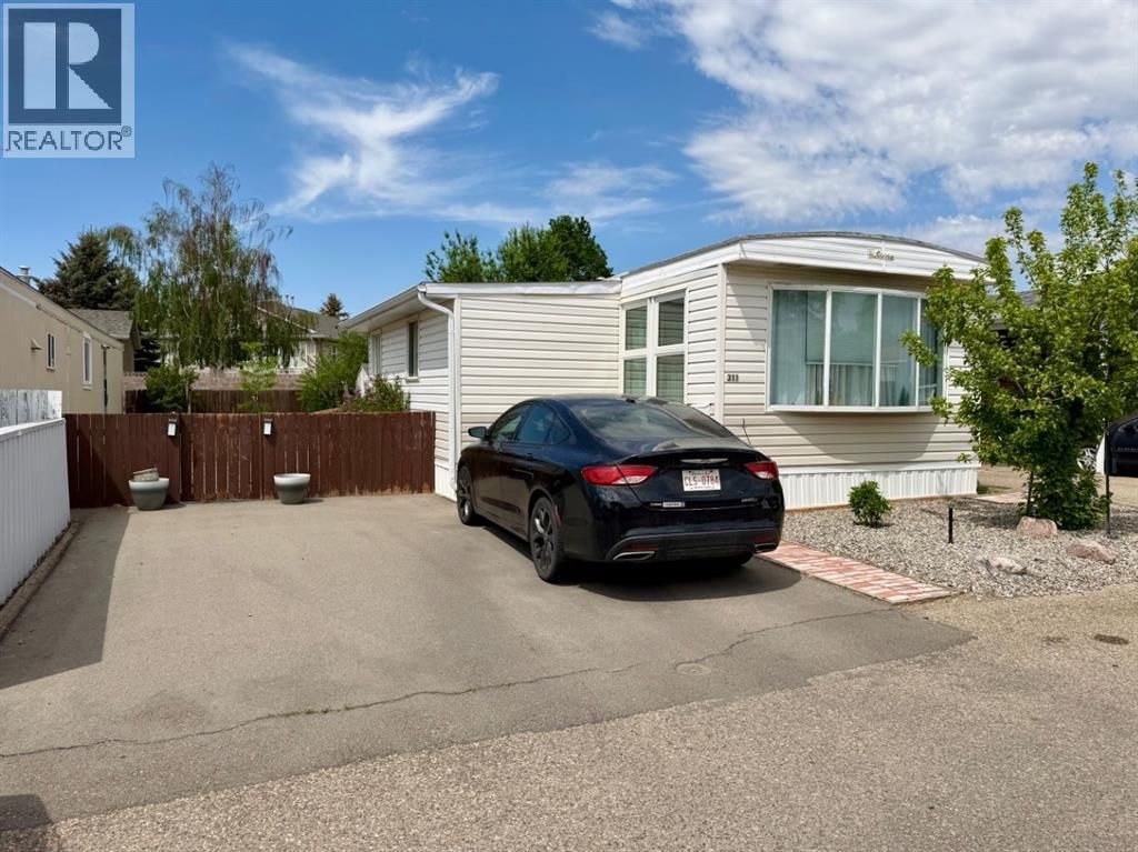311, 2300 13 Street N, Lethbridge