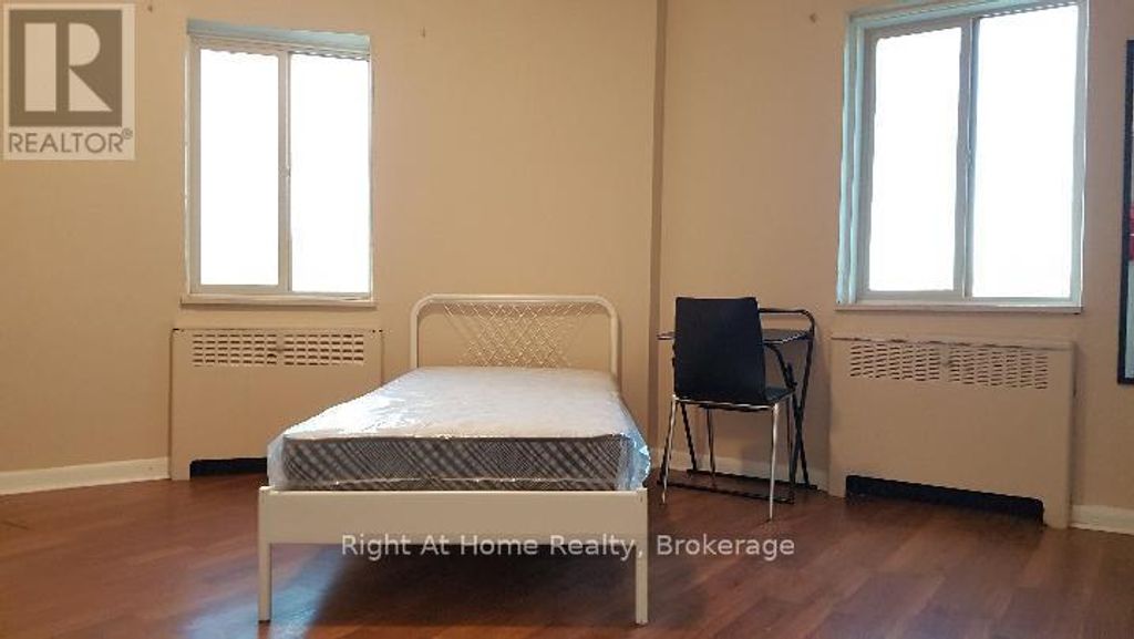 201-223 - 2998 Tecumseh Road E, Windsor