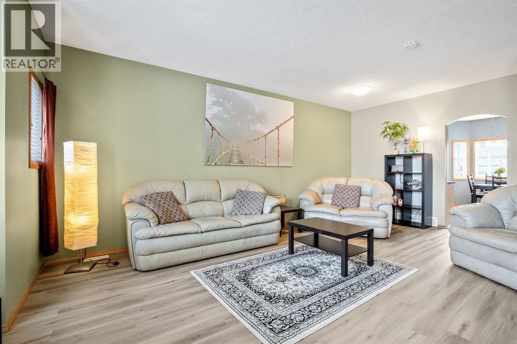 209 Strathcona Circle, Strathmore