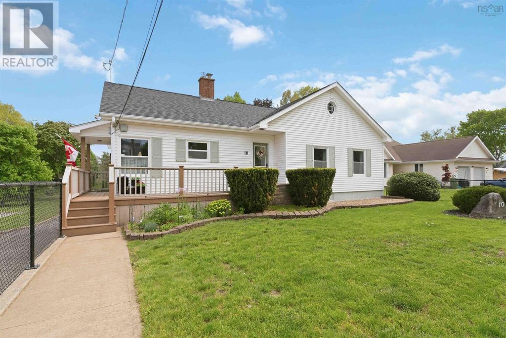 10 Connaught Ave Avenue, Middleton