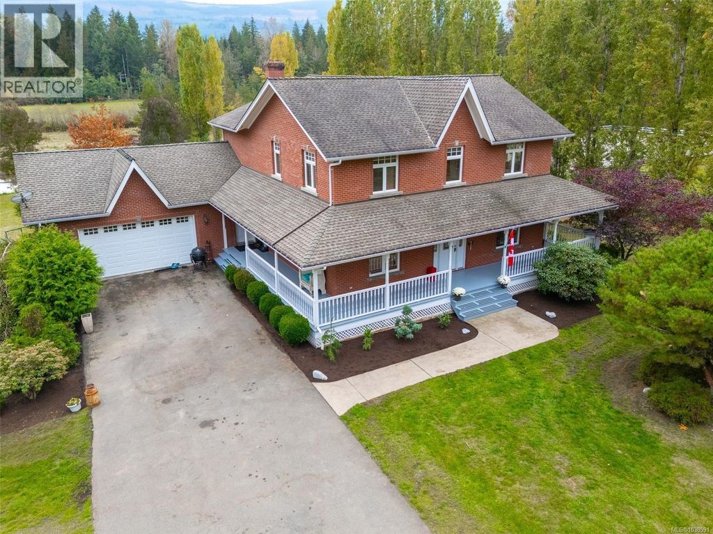 1920 Fisher Rd, Errington