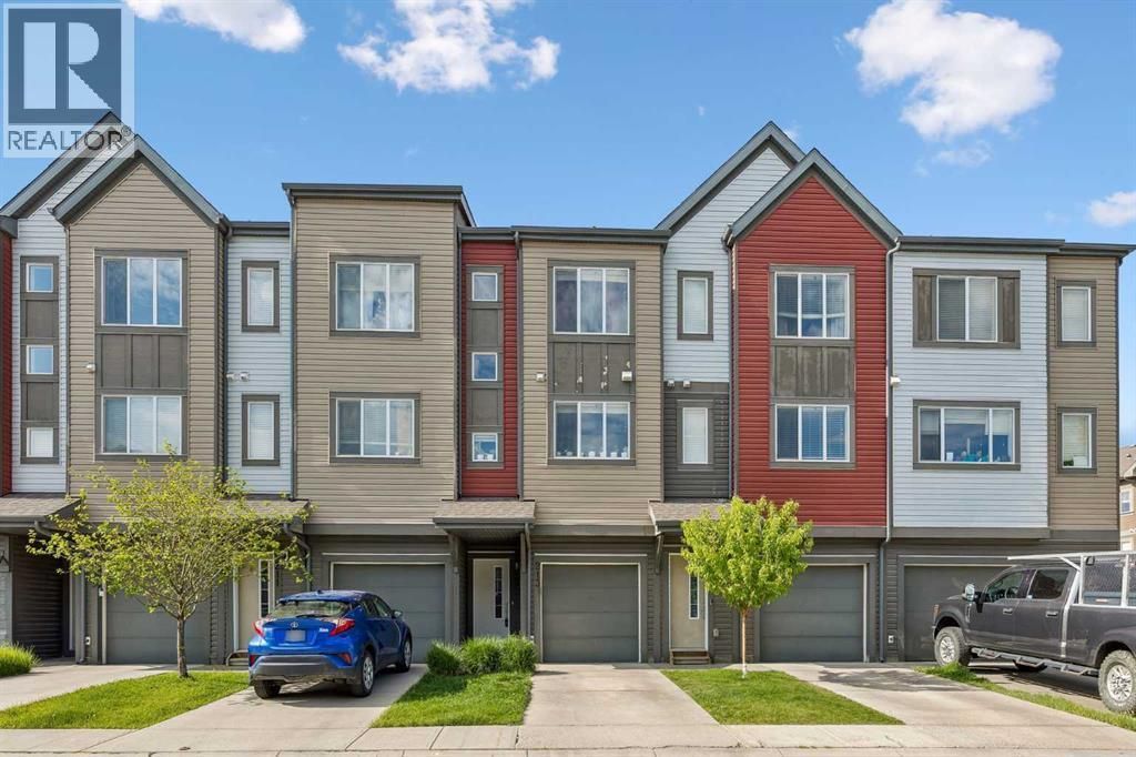 213 Copperpond Villas Se, Calgary