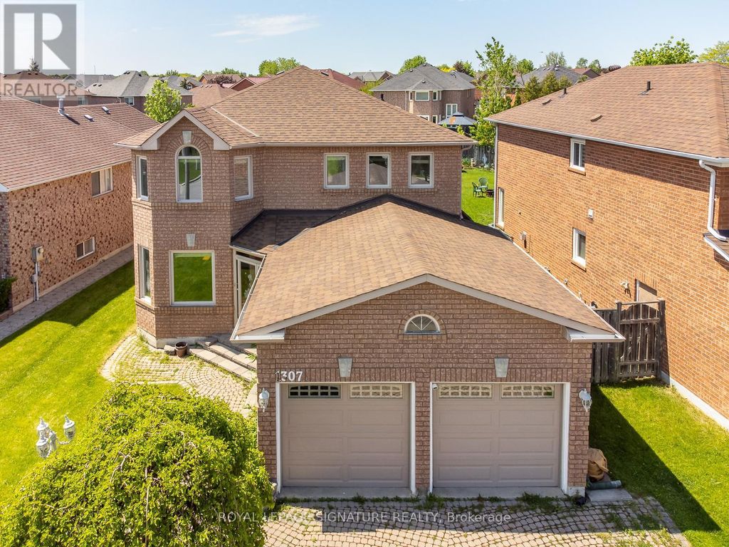 1307 Midgreen Lane, Mississauga (east Credit)