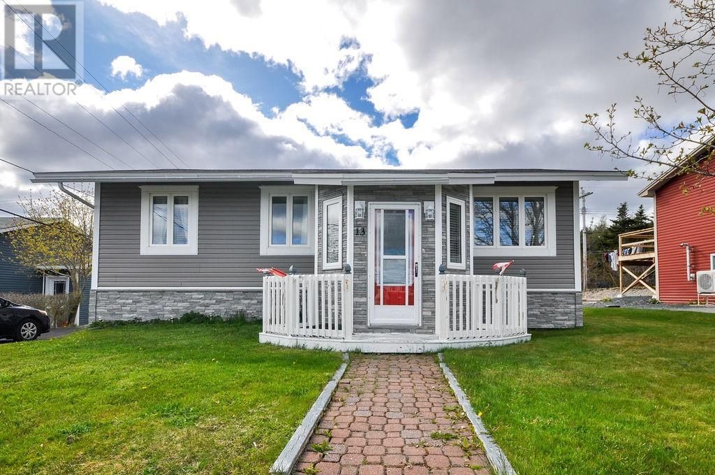 13 Ville Marie Drive, Dunville
