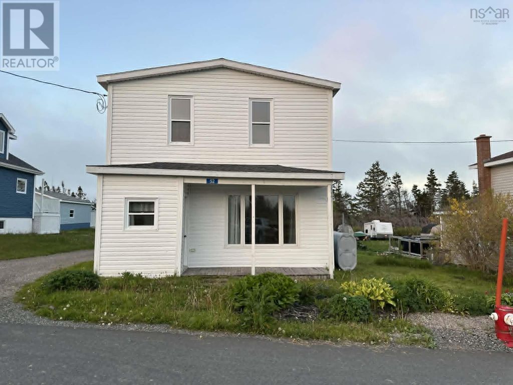 52 Pepperell Street, Louisbourg