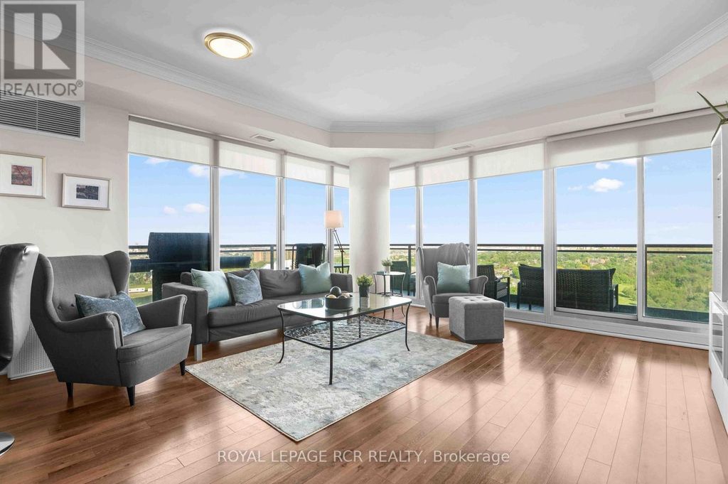 1702 - 100 John Street, Brampton (downtown Brampton)