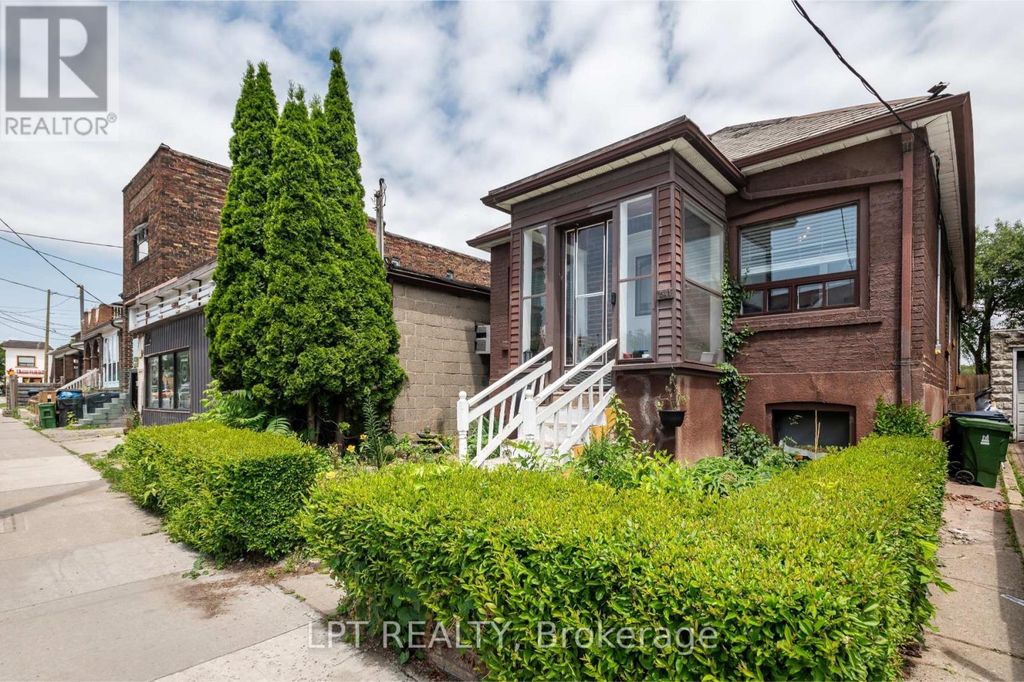 541 Vaughan Road, Toronto (oakwood Village)