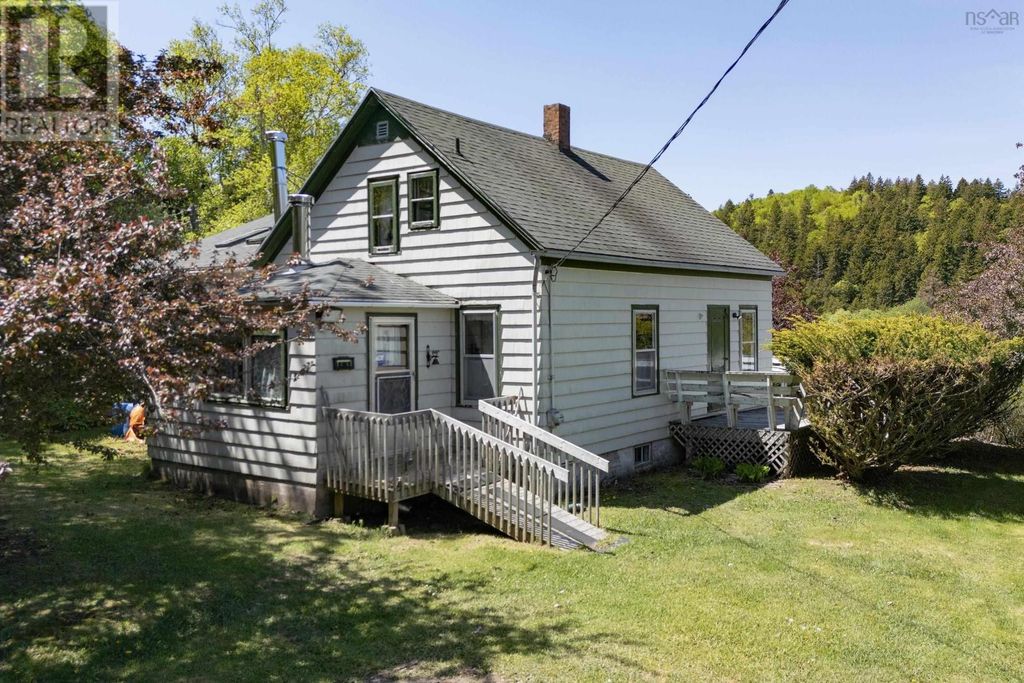 46 Fraserville Loop, East Fraserville