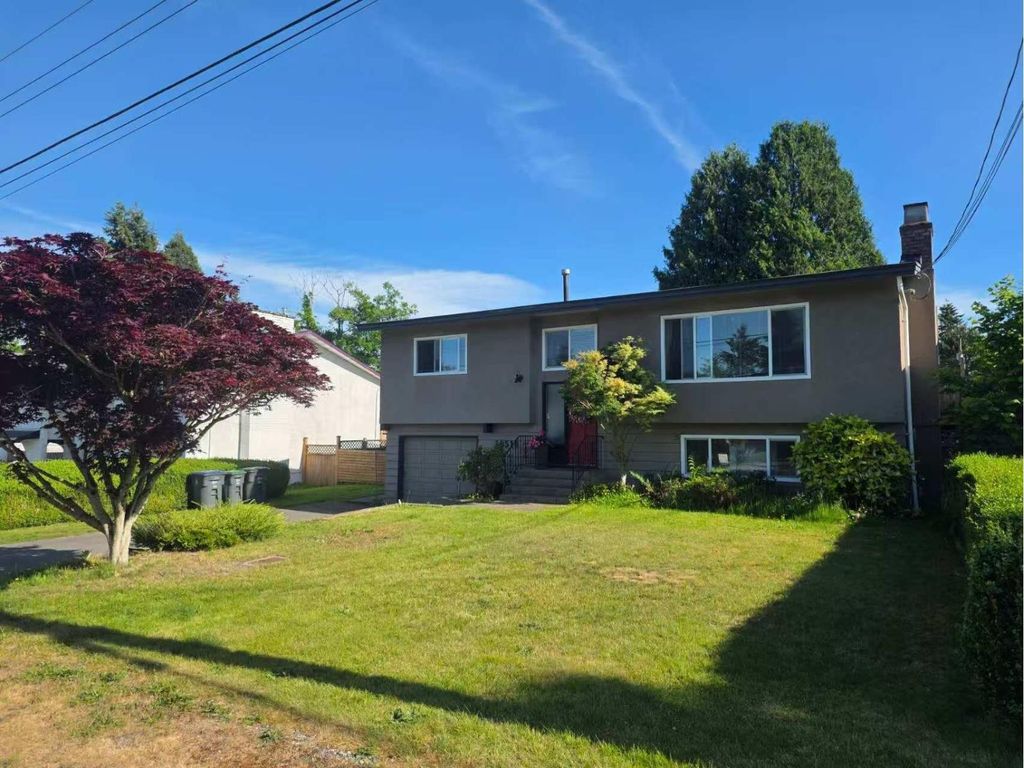 15516 17 Avenue, Surrey