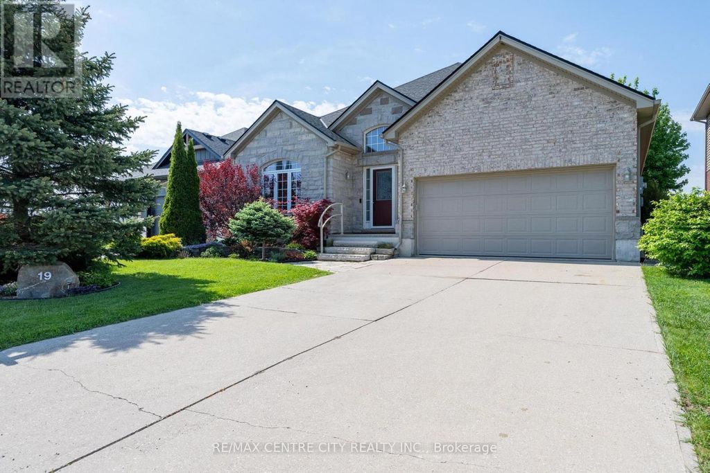 19 Hamilton Street, North Middlesex (ailsa Craig)