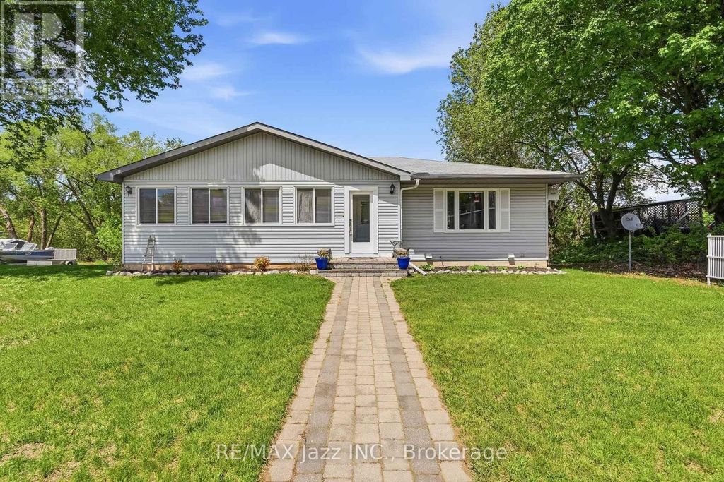 5492 Hwy 620, Wollaston