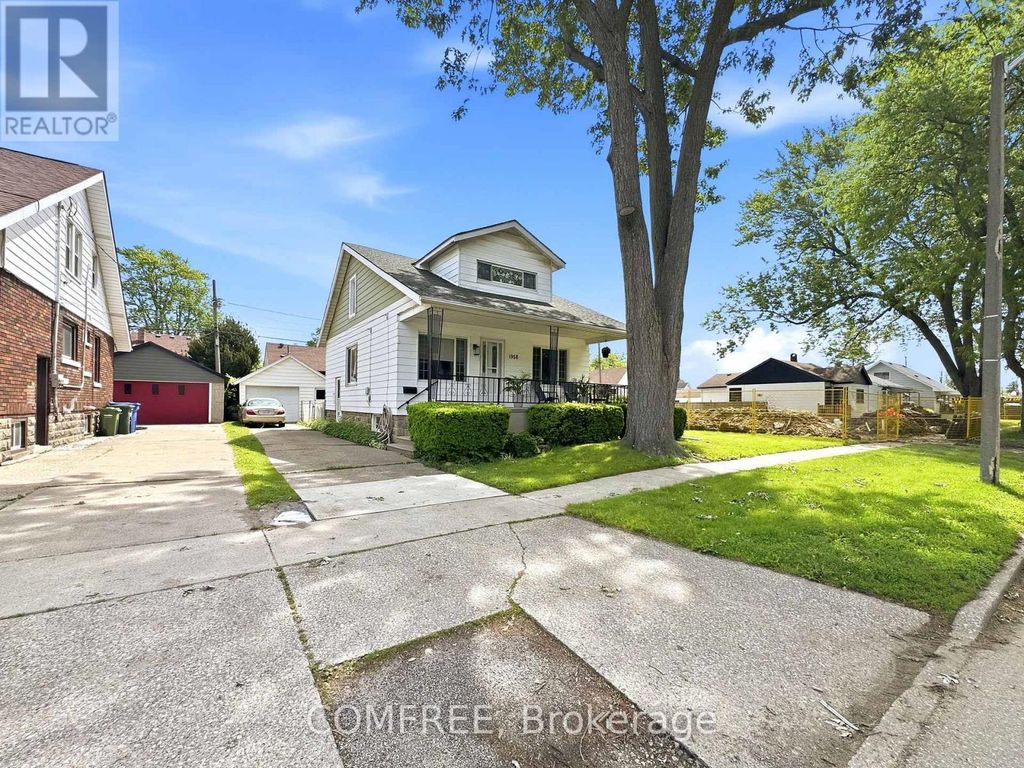 1958 George Avenue, Windsor