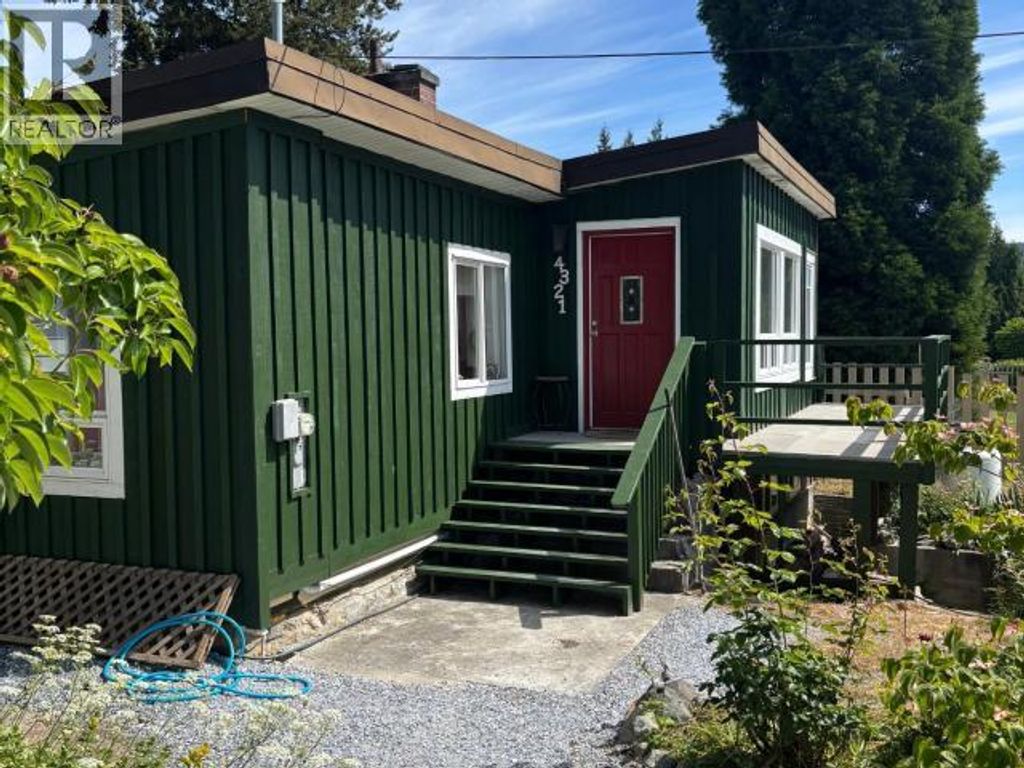 4321 Sanderson Road, Texada Island