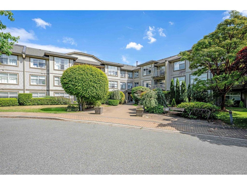 116 14885 105 Avenue, Surrey