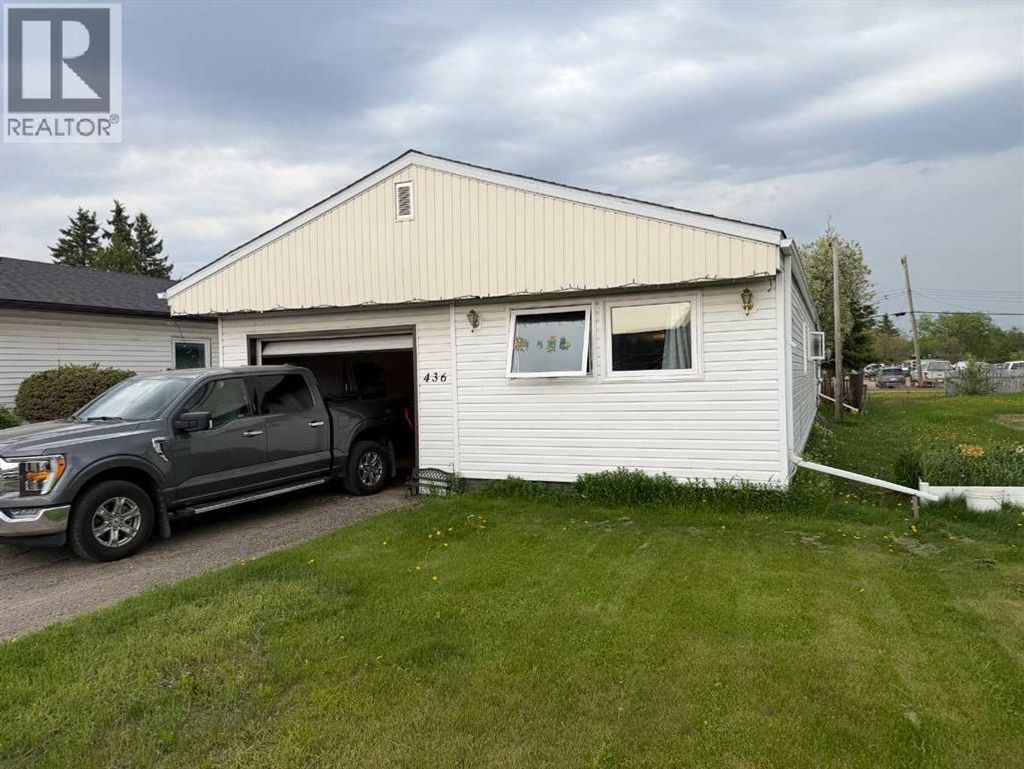 436 1 Street Sw, Falher
