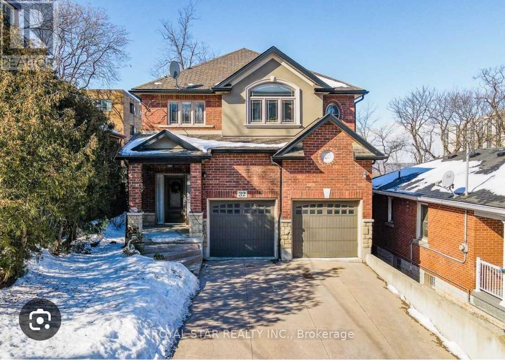 32 Mountwood Avenue, Hamilton (corktown)