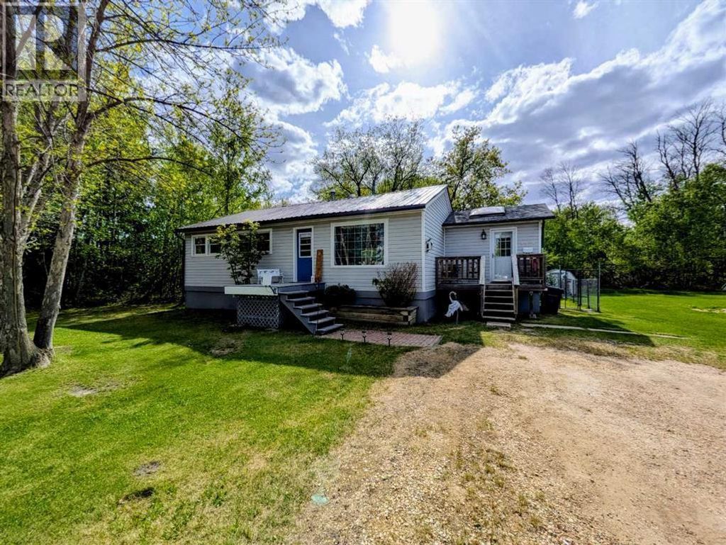 4814 52 Street, Eaglesham