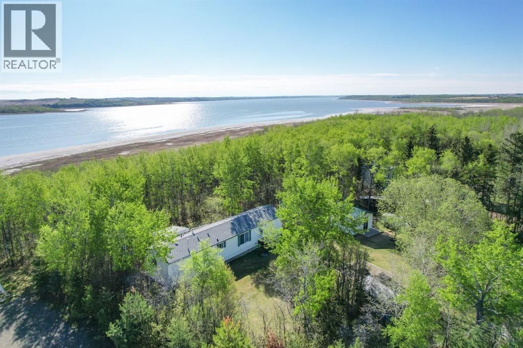 201 433042 Range Road 221, Rural Ponoka County
