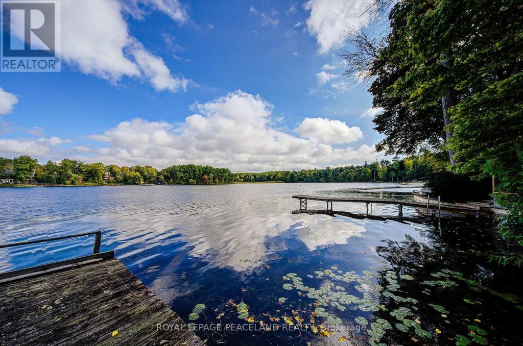 38 Lakeview Avenue, Whitchurch-Stouffville