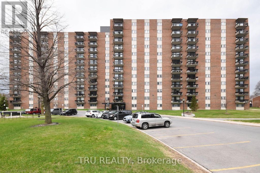 807 - 1505 Baseline Road, Ottawa