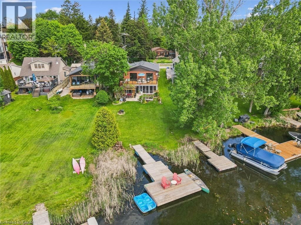 39 Holly Trail, Puslinch