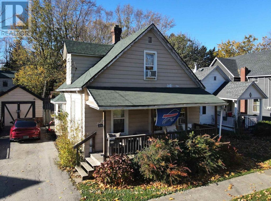 84 Waterloo Street, Fort Erie (central)