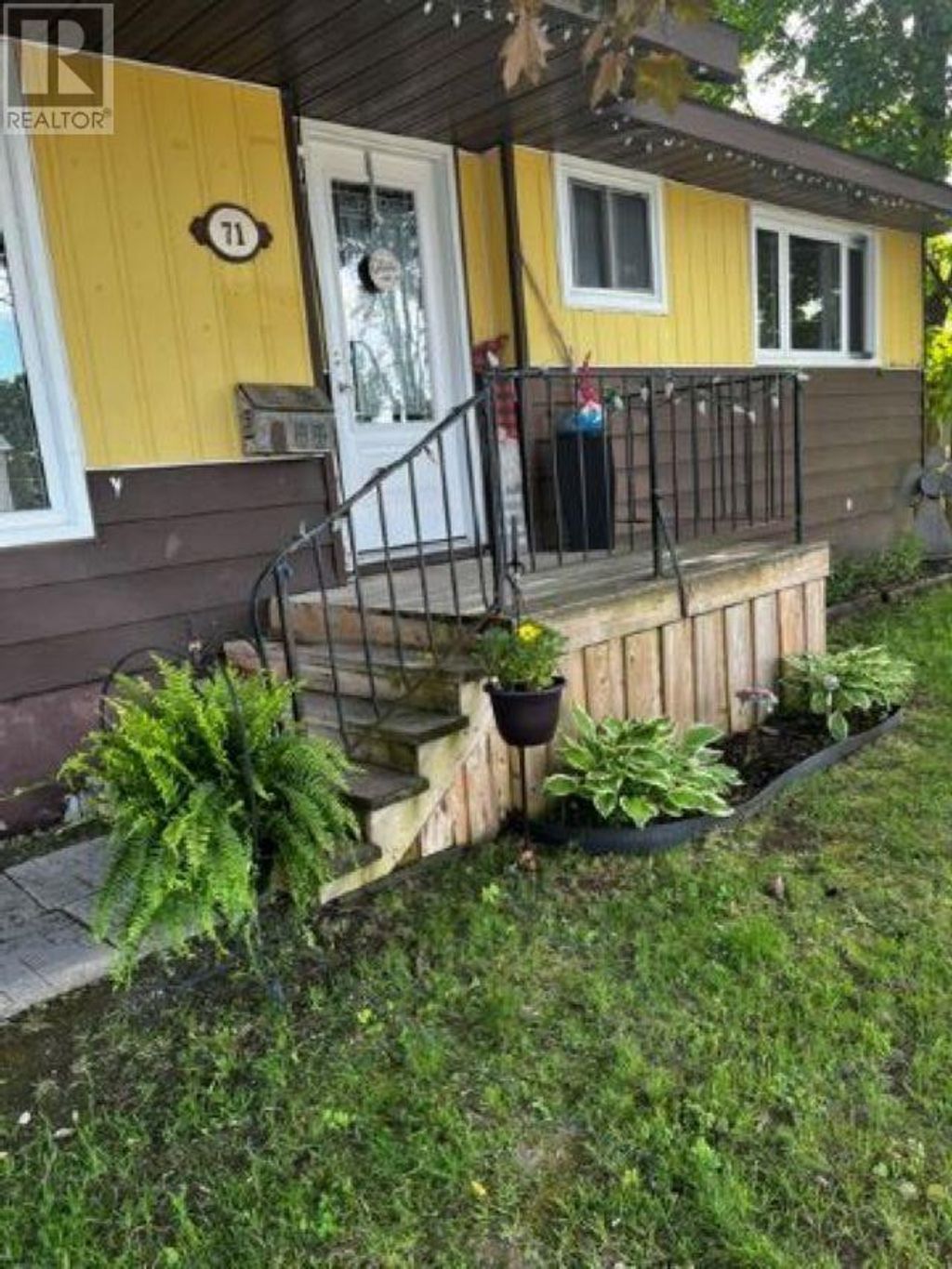 71 Hutchison Ave, Elliot Lake