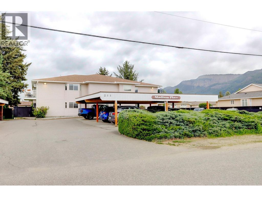 211 Kildonan Avenue Unit# 212, Enderby