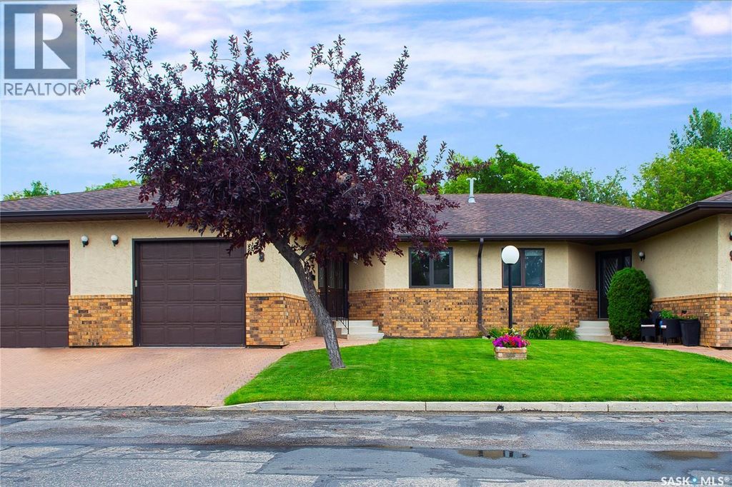 8 3415 Calder Crescent, Saskatoon