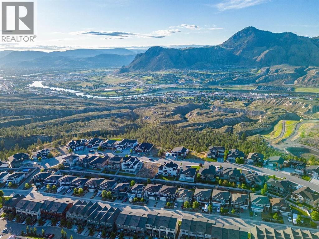 1896 Qu'appelle Boulevard, Kamloops